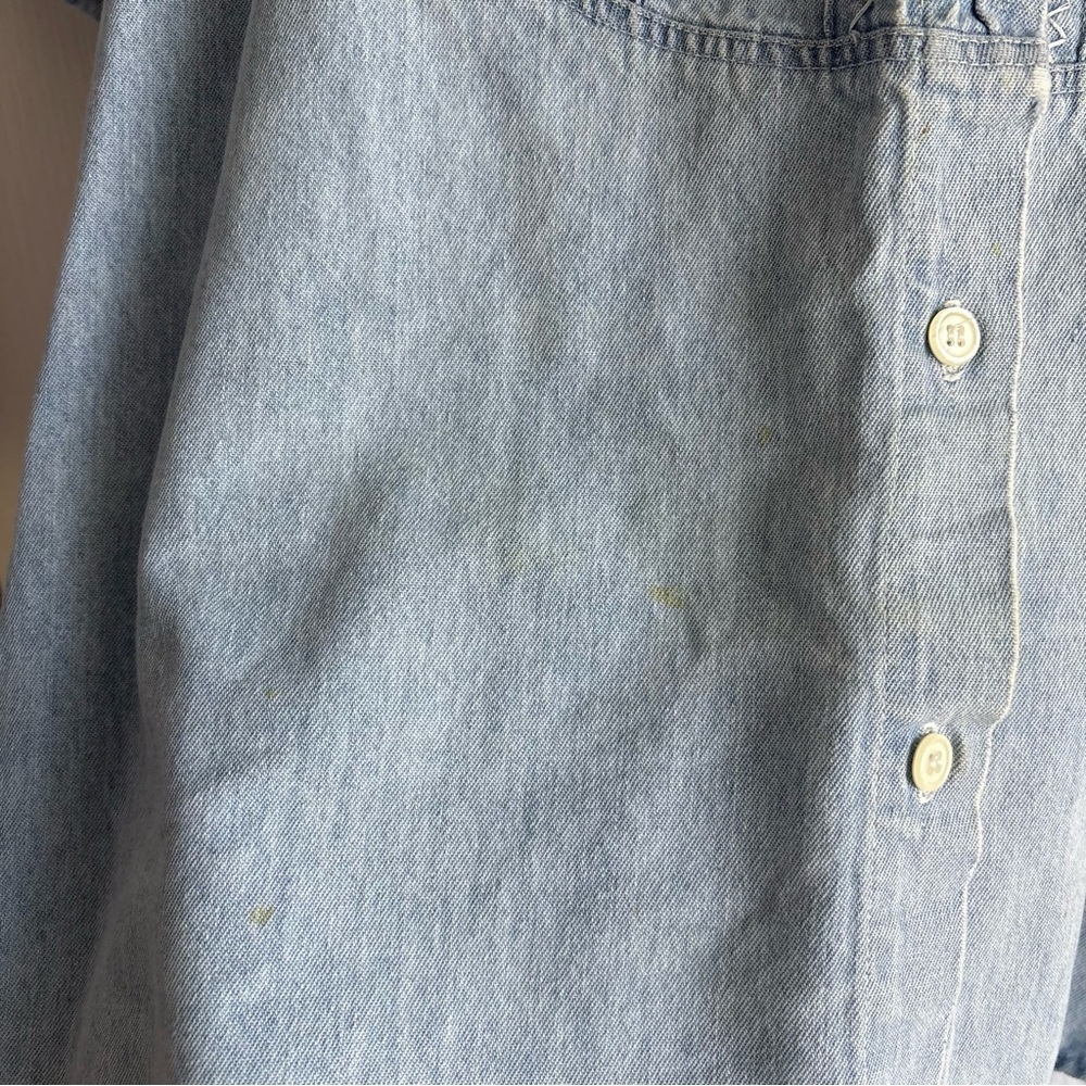 Vintage Capacity Denim Embroidered Short Sleeve Button Up Top - Size Medium - Picture 5 of 9